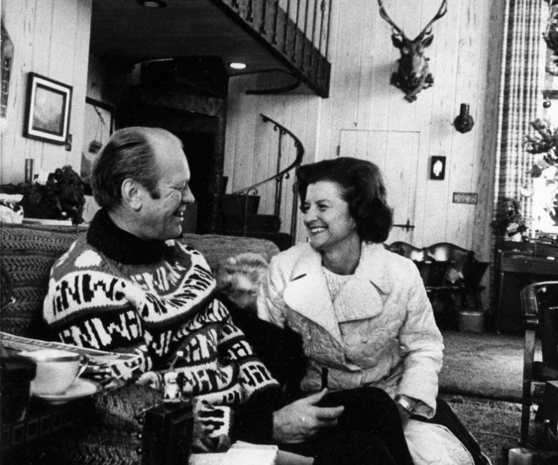 Pres & Mrs. Ford in Beaver Creek home