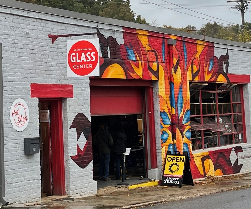 North Carolina Glass Center