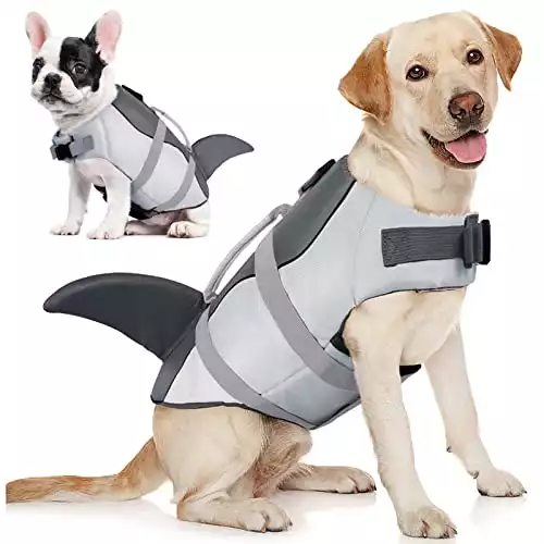 AOFITEE Dog Life Jacket Pet Safety Vest, Adjustable Dog Lifesaver Ripstop Pet Life Preserver with Rescue Handle for Small Medium and Large Dogs (Grey Shark, M)